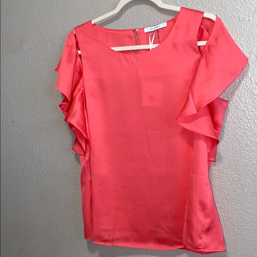 coral shirt